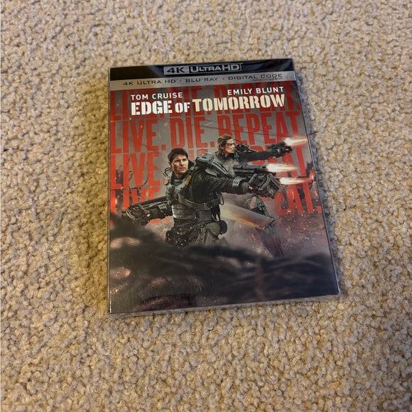 Edge of Tomorrow 4K Ultra HD Blu-ray - Picture 2 of 3